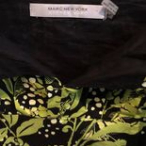 Short Dress - Picture 4 of 4